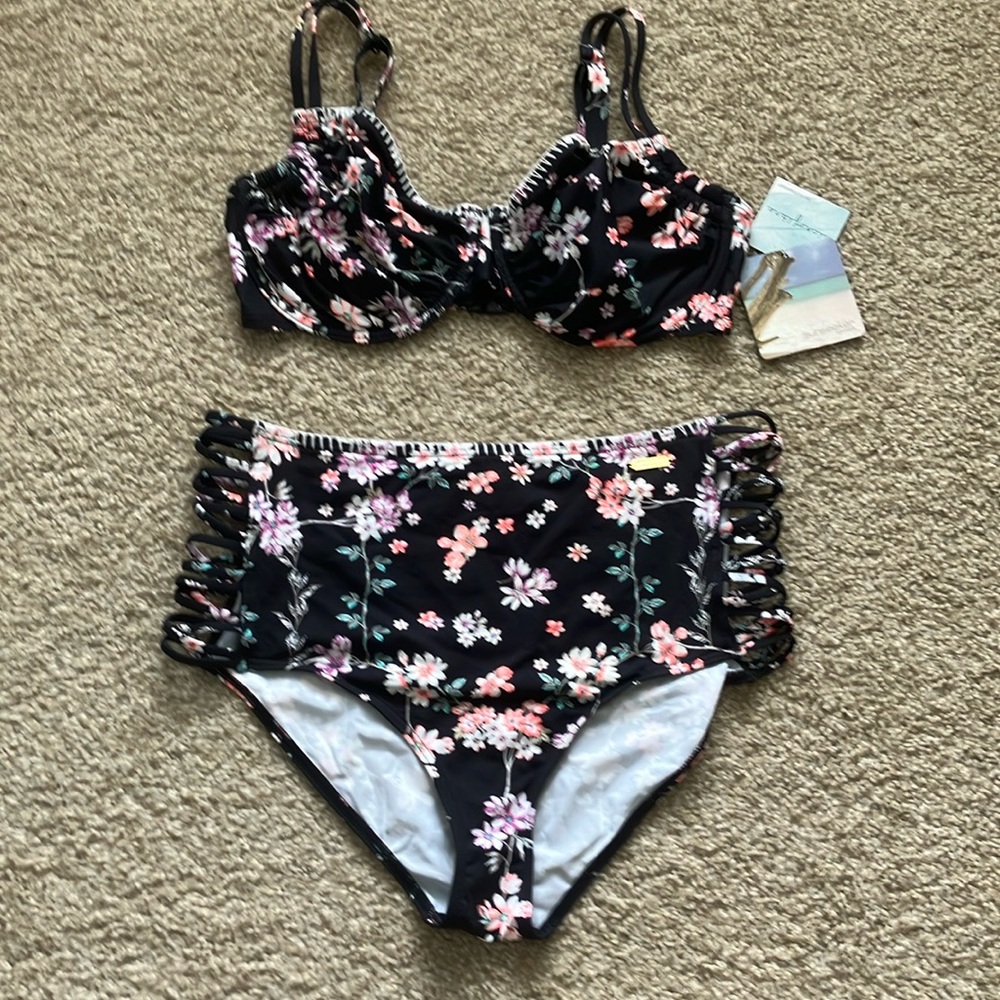 NWT Lascana/Sunseeker 2 piece